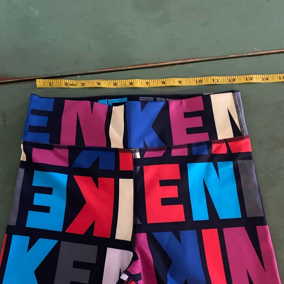 💕 NWT Girls Nike Dri Fit 7” Bike Shorts High Rise Size XL - Picture 3 of 7